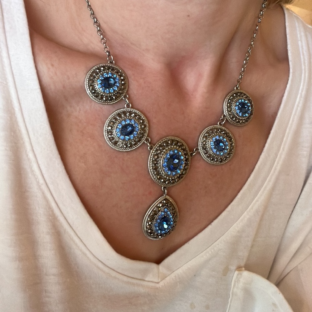 Statement Necklace - Picture 2 of 3